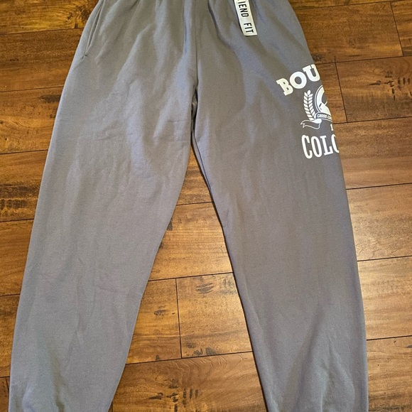 Local Scene Boyfriend Joggers. - Picture 2 of 5